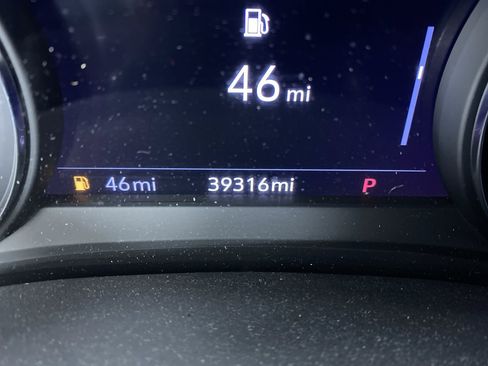 Certified 2023 Cadillac XT5 Premium Luxury w/ Technology Package image 4