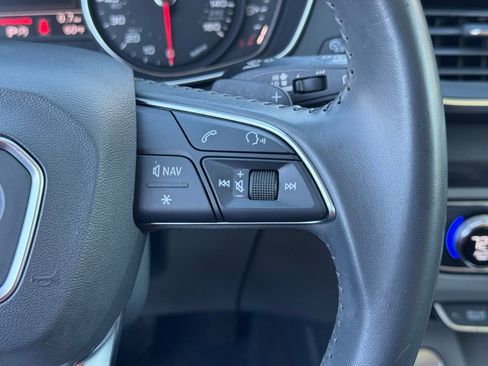 Used 2020 Audi Q5 2.0T Premium w/ Convenience Package image 31