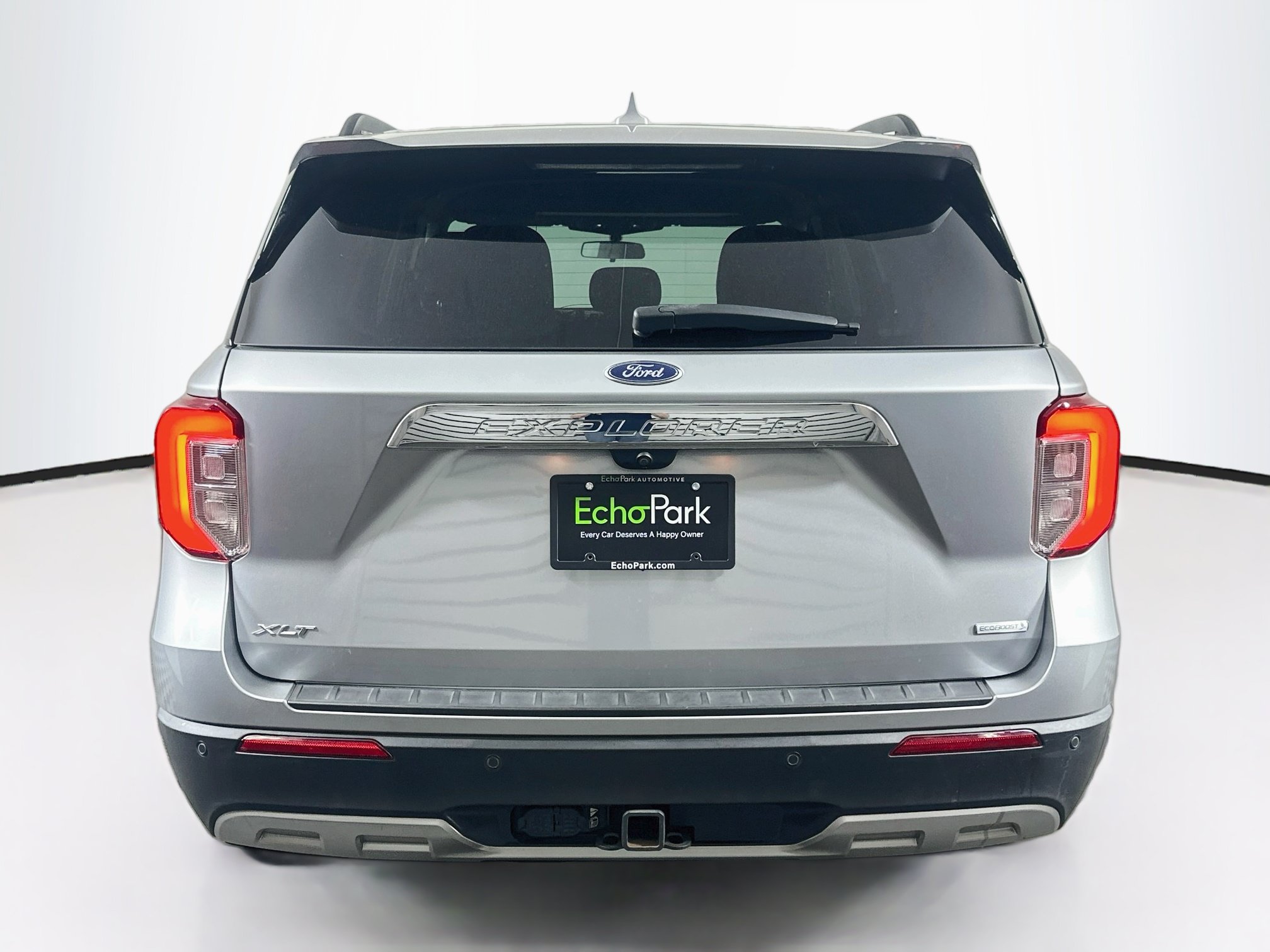 Used 2020 Ford Explorer XLT w/ Equipment Group 202A RWD image 7