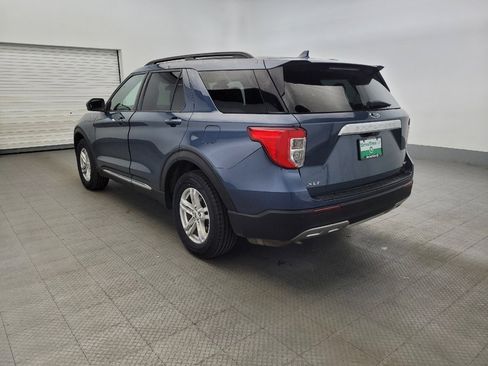 Used 2020 Ford Explorer XLT w/ Equipment Group 202A AWD/4WD image 5