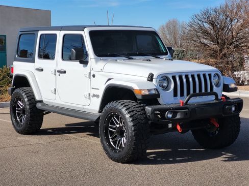 Used 2021 Jeep Wrangler Unlimited Sahara image 3