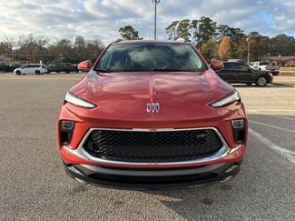 Used 2024 Buick Encore GX Sport Touring w/ Comfort Package video 2