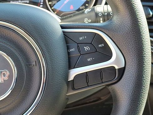 Used 2018 Jeep Compass Sport image 22