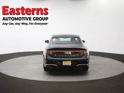 Used 2025 Hyundai Sonata SEL FWD image 38