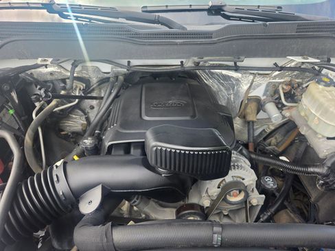Used 2017 Chevrolet Silverado 3500 W/T RWD image 27