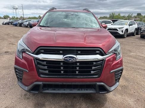 Used 2025 Subaru Ascent Premium AWD/4WD image 9