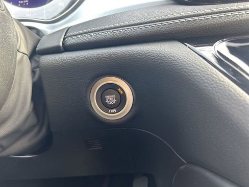 New 2026 Chrysler Pacifica Limited w/ S Appearance Package image 31