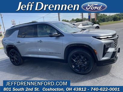 Used 2025 Chevrolet Traverse RS