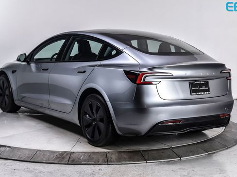 Used 2025 Tesla Model 3 Long Range RWD image 4