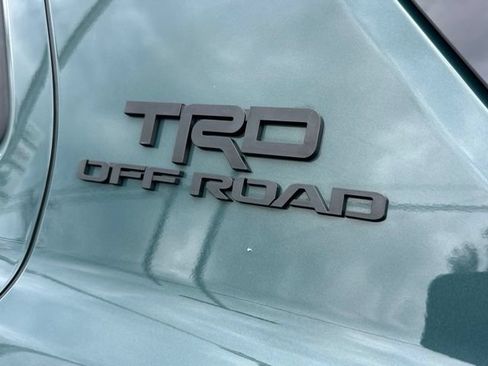 Used 2025 Toyota 4Runner TRD Off-Road Premium AWD/4WD image 26