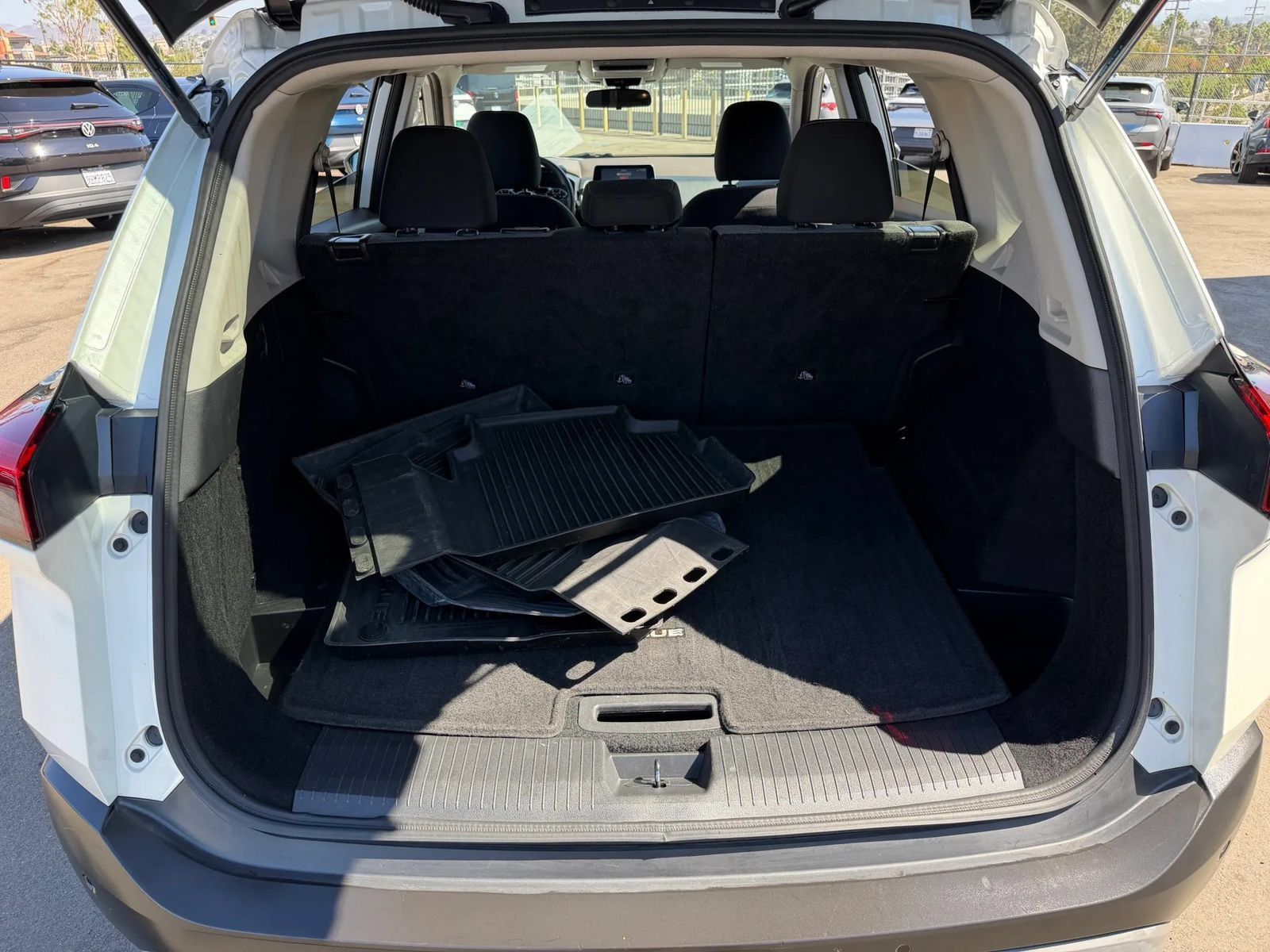 Used 2021 Nissan Rogue SV AWD/4WD image 31