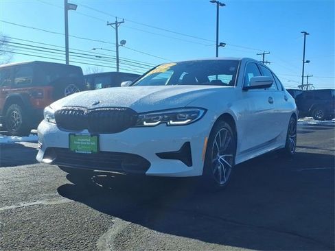 Used 2020 BMW 330i xDrive Sedan w/ Premium Package image 7