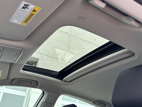Used 2025 Honda Accord SE image 5
