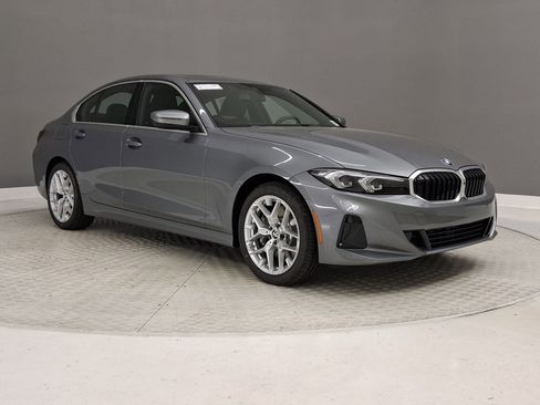New 2026 BMW 330i Sedan w/ Convenience Package image 5