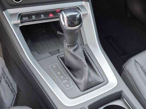 New 2025 Audi Q3 2.0T Premium image 25