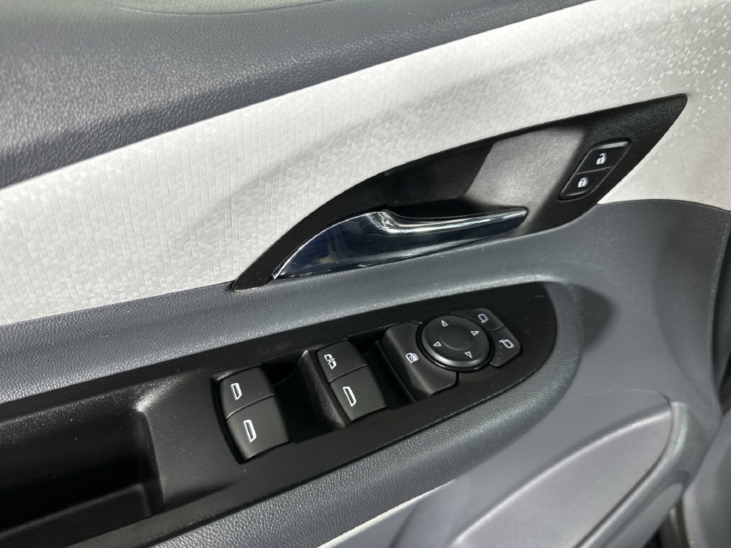 Used 2017 Chevrolet Bolt LT FWD image 24