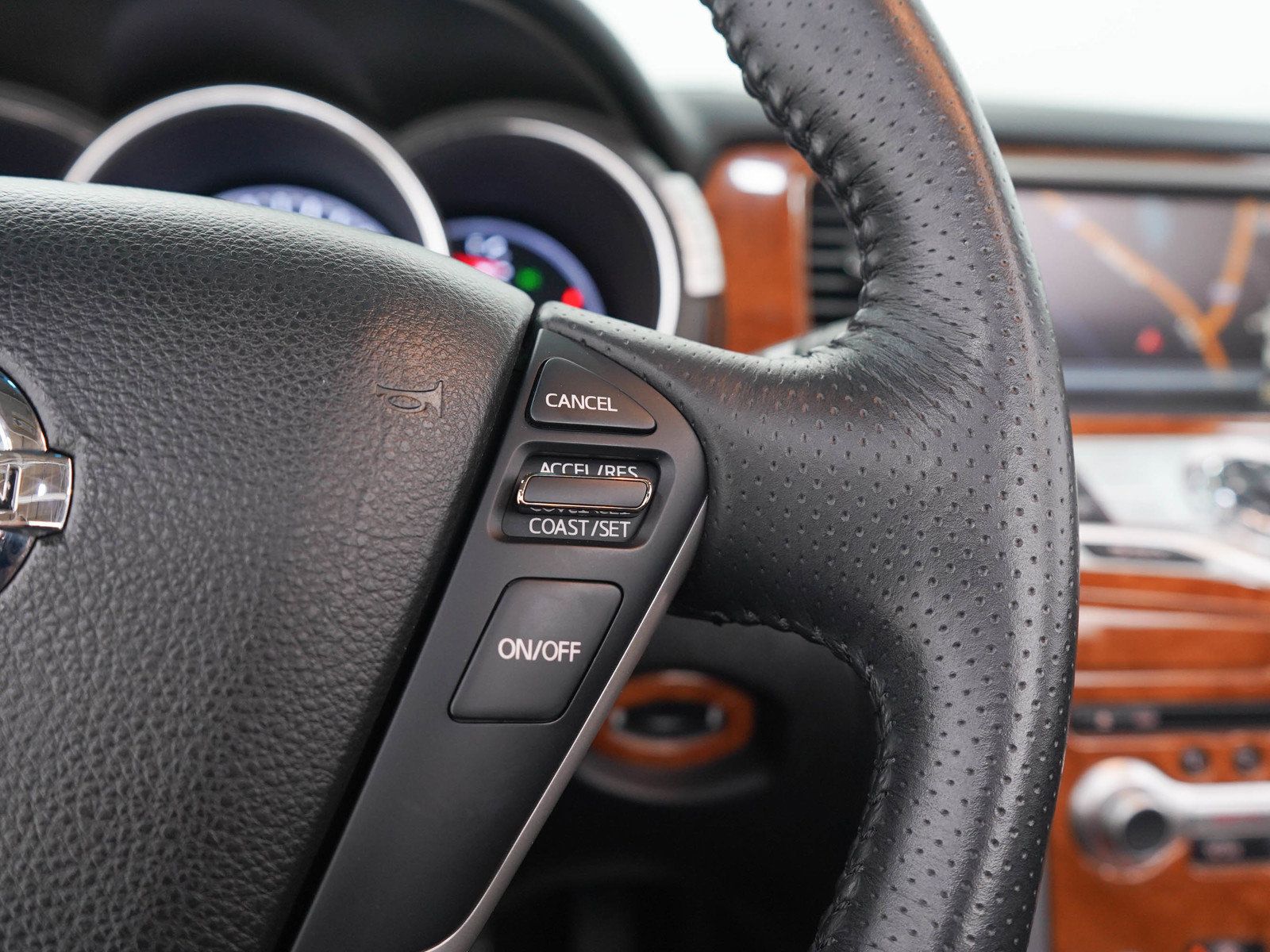 Used 2011 Nissan Murano AWD/4WD image 23