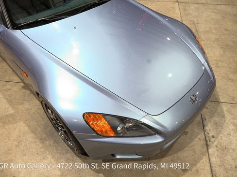 Used 2002 Honda S2000 image 32