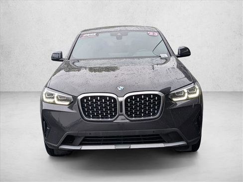 Used 2023 BMW X4 xDrive30i w/ Convenience Package image 2