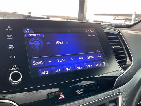 Used 2023 Honda Ridgeline Sport image 33