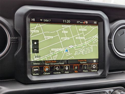 Used 2023 Jeep Wrangler Unlimited Sahara w/ Cold Weather Group image 16