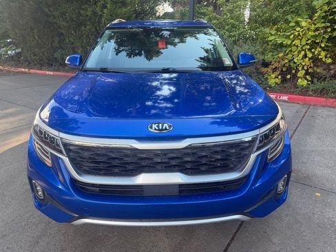 Used 2021 Kia Seltos SX w/ SX Sunroof Package AWD/4WD image 9