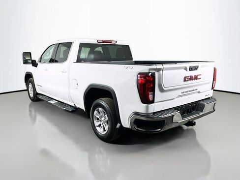 Used 2022 GMC Sierra 1500 SLE image 7