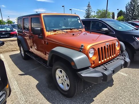 Used 2011 Jeep Wrangler Unlimited Sport AWD/4WD image 7
