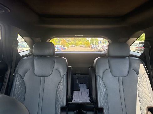 Used 2025 Kia Sorento SX Prestige AWD/4WD image 13