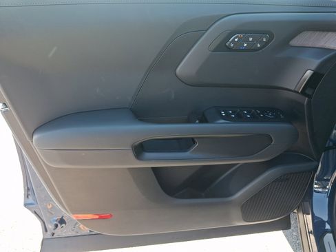 New 2027 Kia Telluride X-Line SX Prestige image 8