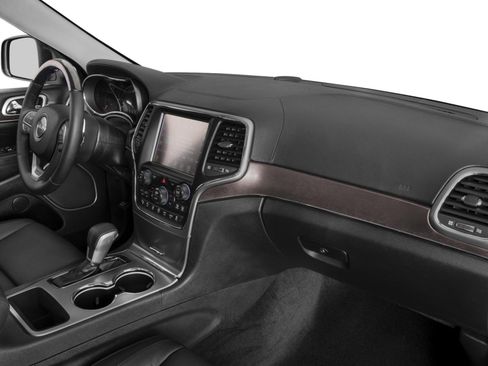 Used 2017 Jeep Grand Cherokee Summit w/ Platinum Series Group AWD/4WD image 11