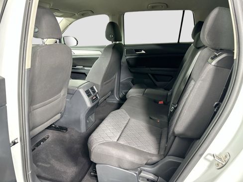 Used 2021 Volkswagen Atlas S image 19