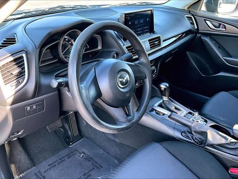 Used 2015 MAZDA MAZDA3 i SV image 17