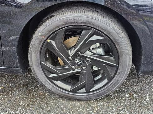 New 2026 Hyundai Elantra Sport FWD image 9