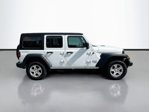 Used 2021 Jeep Wrangler Unlimited Sport AWD/4WD image 5