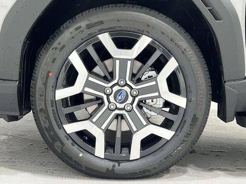 New 2026 Subaru Outback Touring XT image 10