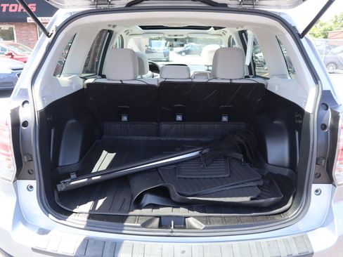 Used 2018 Subaru Forester 2.5i Premium w/ Protection Package #1 AWD/4WD image 14