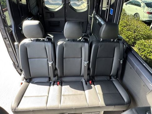 Used 2024 Mercedes-Benz Sprinter 2500 image 10