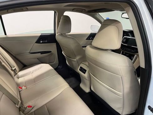 Used 2016 Honda Accord EX-L image 14