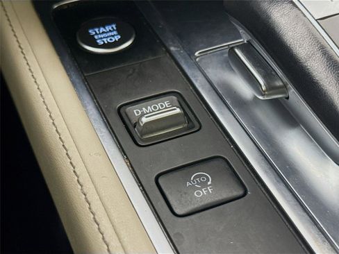 Used 2022 INFINITI QX60 Luxe w/ Vision Package image 10