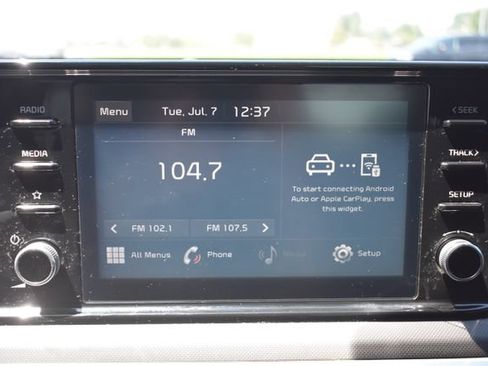 Used 2022 Kia K5 LX FWD image 4