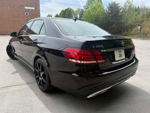 Used 2014 Mercedes-Benz E 350 4MATIC Sedan image 5