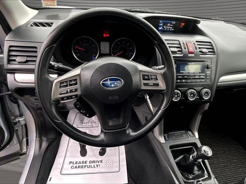 Used 2015 Subaru Forester 2.5i Premium image 8