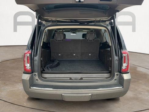 Used 2019 GMC Yukon XL Denali w/ Denali Ultimate Package image 12