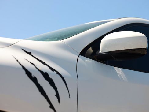 Used 2014 Nissan Pathfinder S image 27