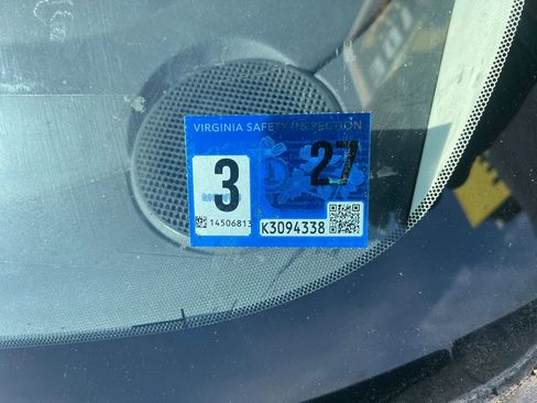 Used 2007 Chrysler Sebring Sedan image 16