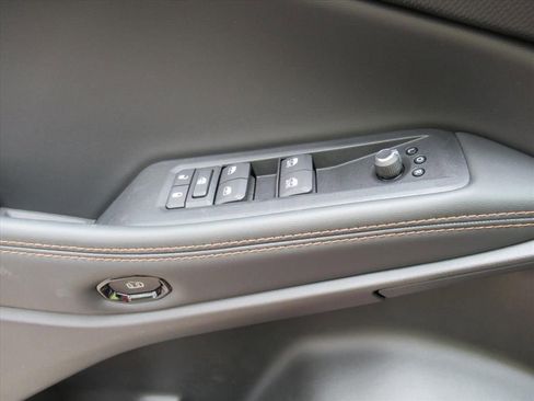 New 2026 Jeep Cherokee Limited AWD/4WD image 18