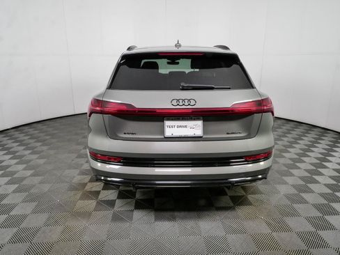 Used 2023 Audi e-tron Chronos w/ Chronos Package AWD/4WD image 31