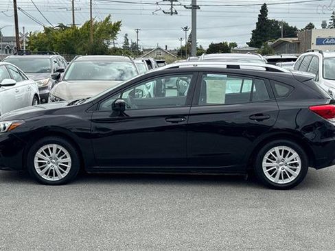 Used 2017 Subaru Impreza 2.0i Premium AWD/4WD image 6