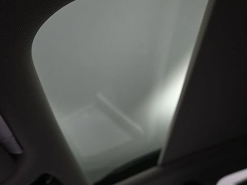 Certified 2024 Kia Sorento SX image 18